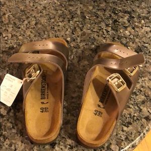 NEW Arizona Birkenstock size 40